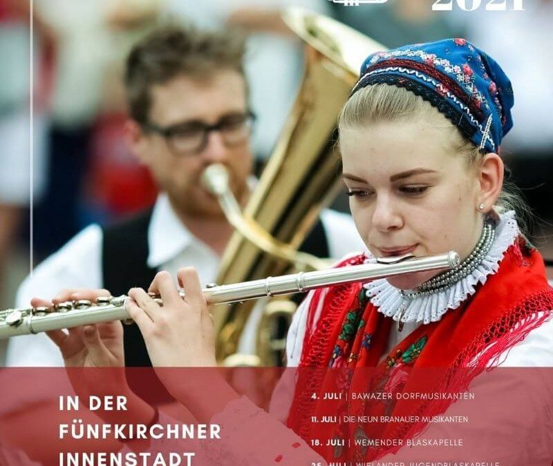 Neun sommerliche ungarndeutsche Open-Air-Konzerte in der Innenstadt von Fünfkirchen